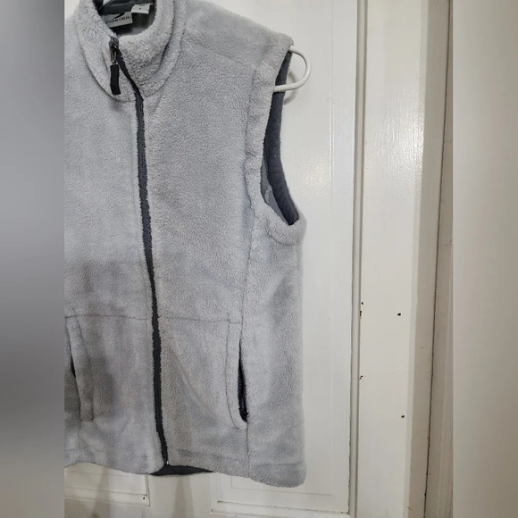 👸🎽 Storm Creek Softshell Vest size Small - Picture 5 of 12